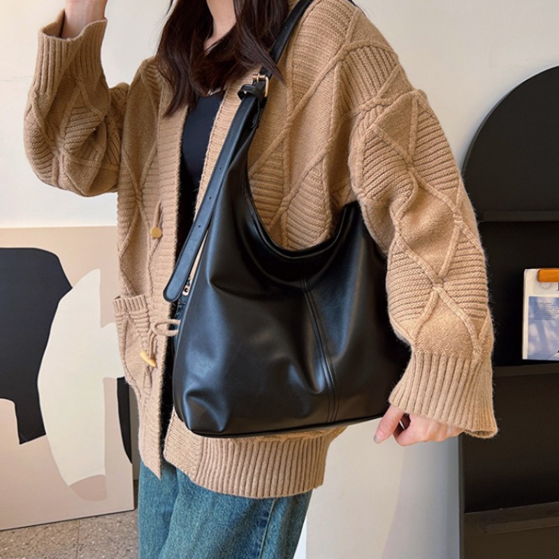 Soft Faux Leather Shoulder Hob - đánh giá và giá Leatherwork Workshop